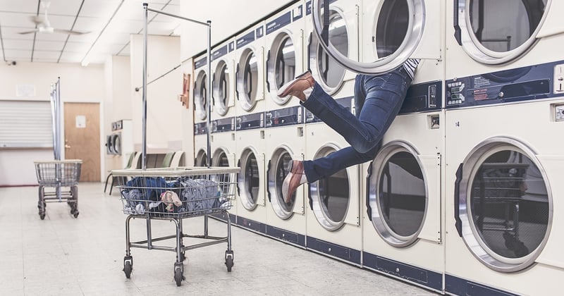 La lessive qui sent le meilleur : notre comparatif pour une maison fraîche